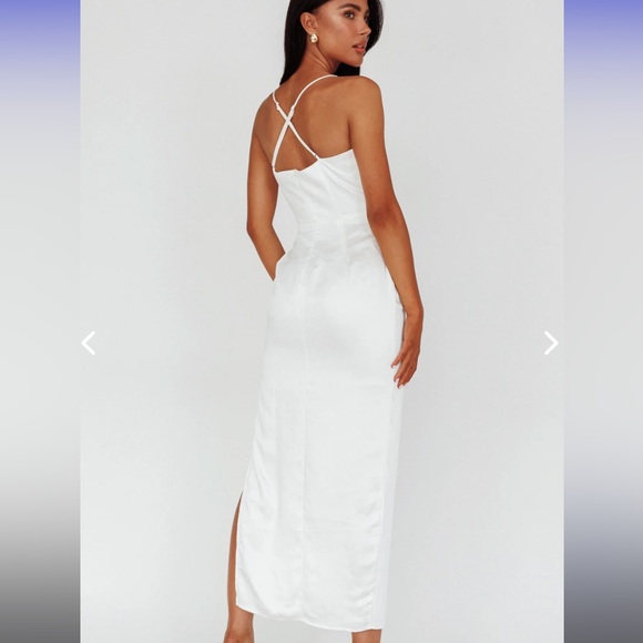 Selfie Leslie Lace Midi Dress White - Picture 8 of 9